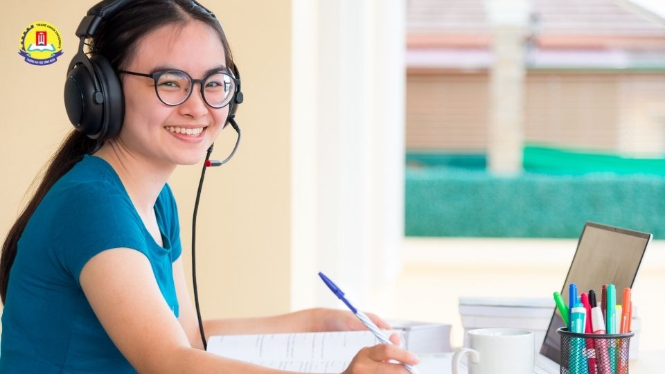 Học đại học từ xa ở đâu tốt, uy tín