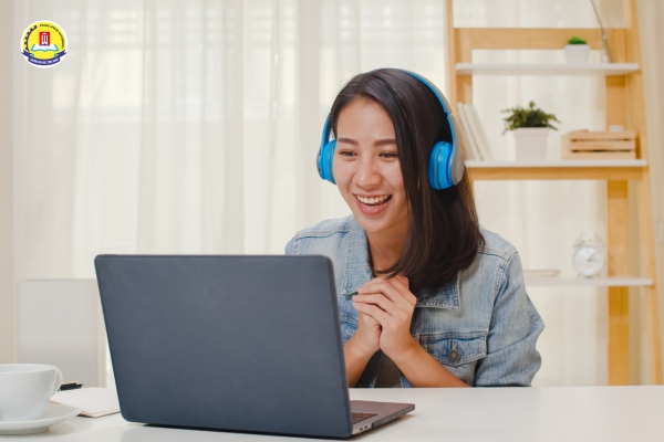 lo-trinh-hoc-tap-linh-hoat-cua-chuong-trinh-hoc-ngon-ngu-anh-online