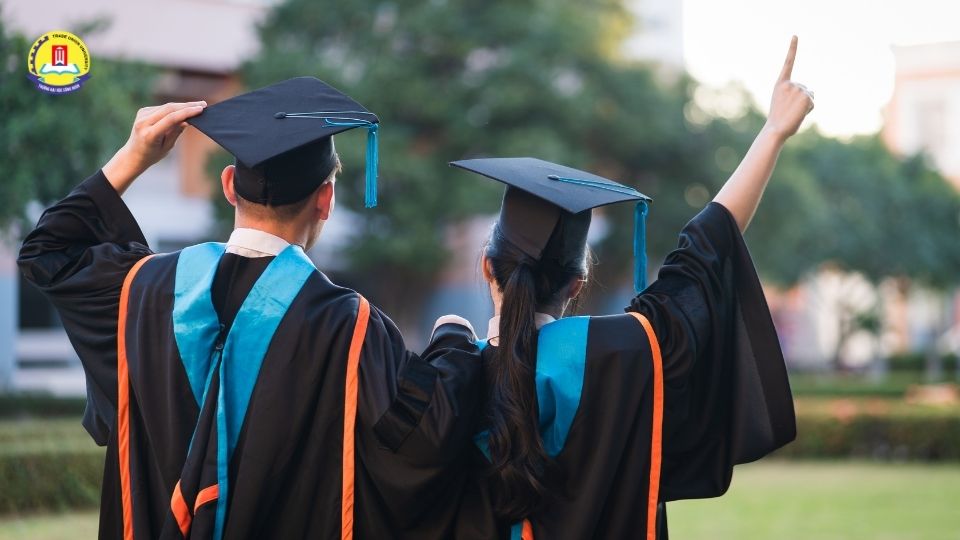 Các trường đào tạo văn bằng 2 uy tín hiện nay