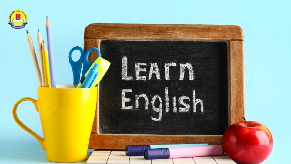 Ngành Ngôn ngữ Anh gồm những môn gì khi học từ xa?