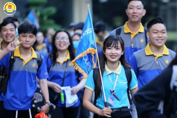 nganh-viet-nam-hoc-co-de-xin-viec​-2