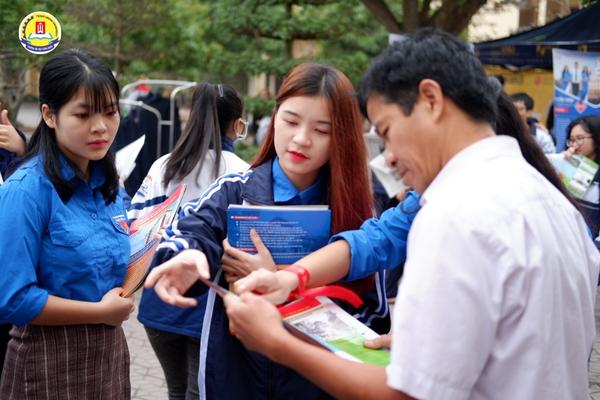 cong-tac-xa-hoi-pha-vo-dinh-kien