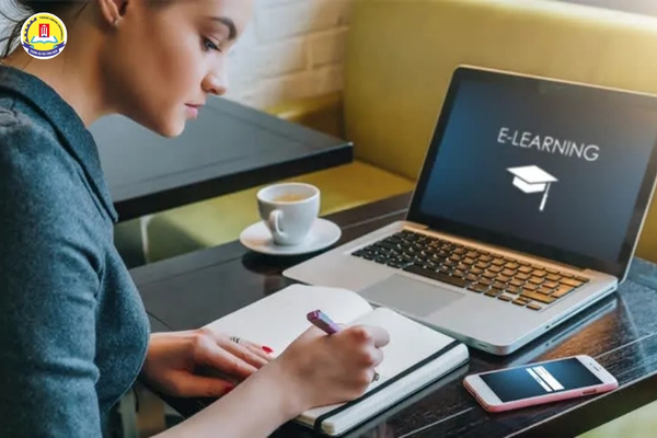 hoc-dai-hoc-tu-xa-nganh-luat-o-dau-tot