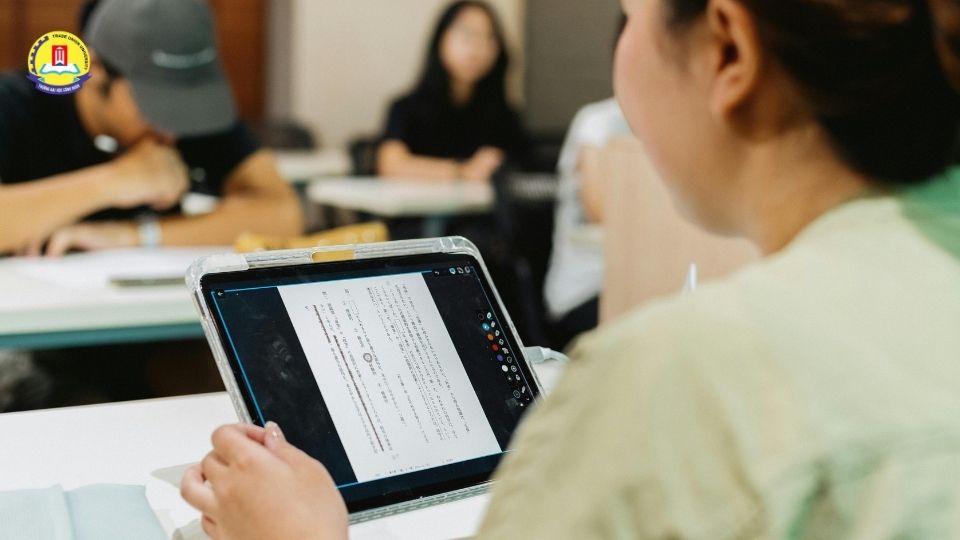 Những đối tượng và điều kiện để liên thông đại học ngành Công tác xã hội