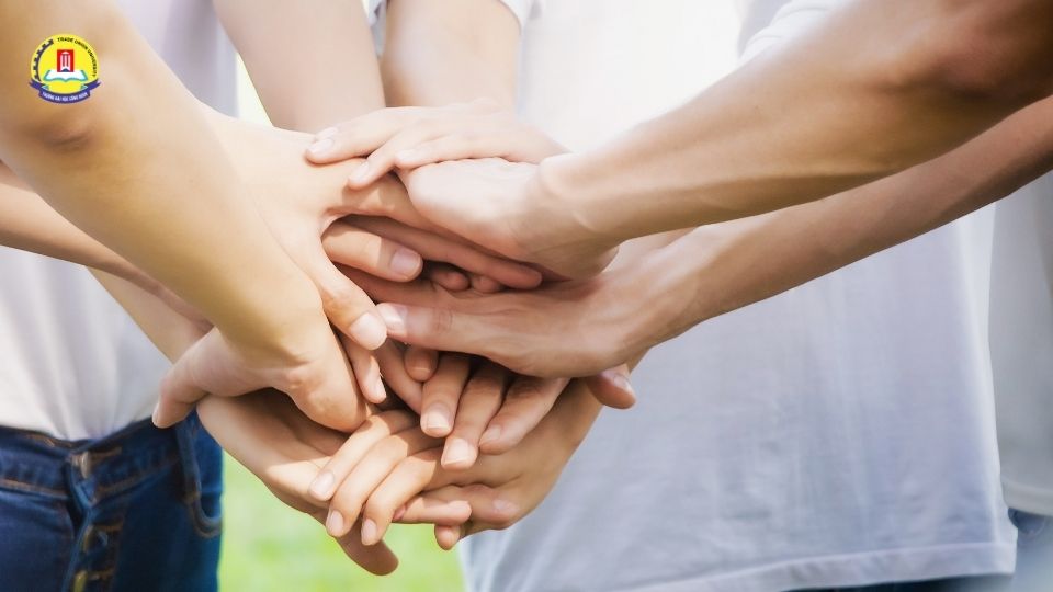 Tại sao nên chọn liên thông đại học ngành Công tác xã hội?