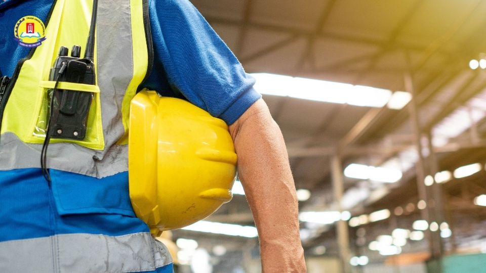 luong-nganh-bao-ho-lao-dong-1