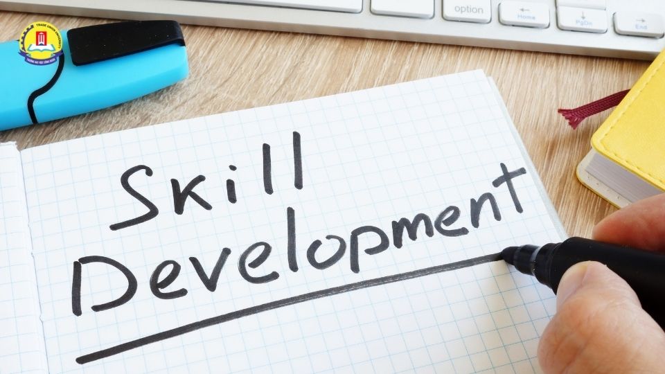 Kỹ năng công tác xã hội quan trọng nhất mà sinh viên cần trau dồi