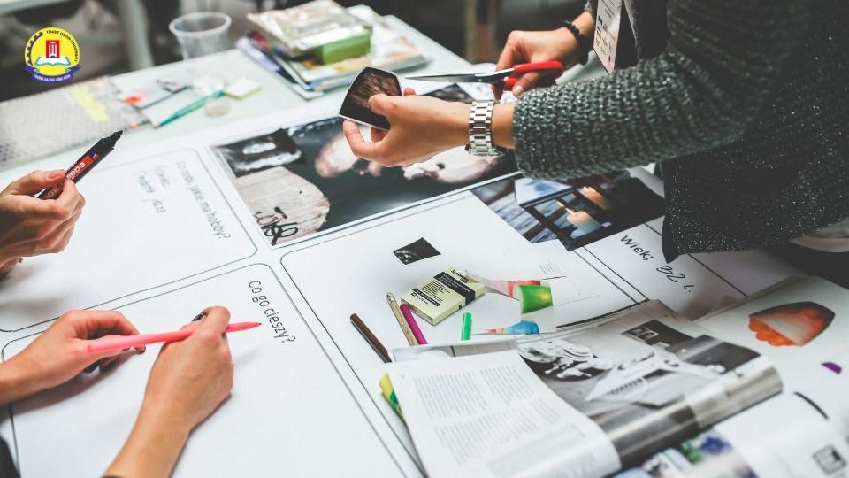 Ngành công tác xã hội học những môn gì