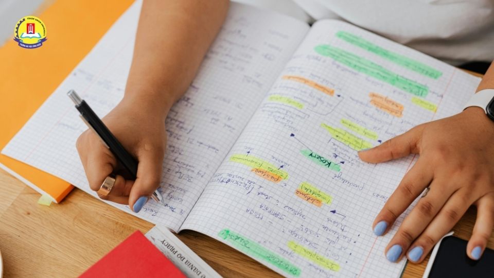 Giải đáp thắc mắc văn bằng 2 có phải là chính quy không