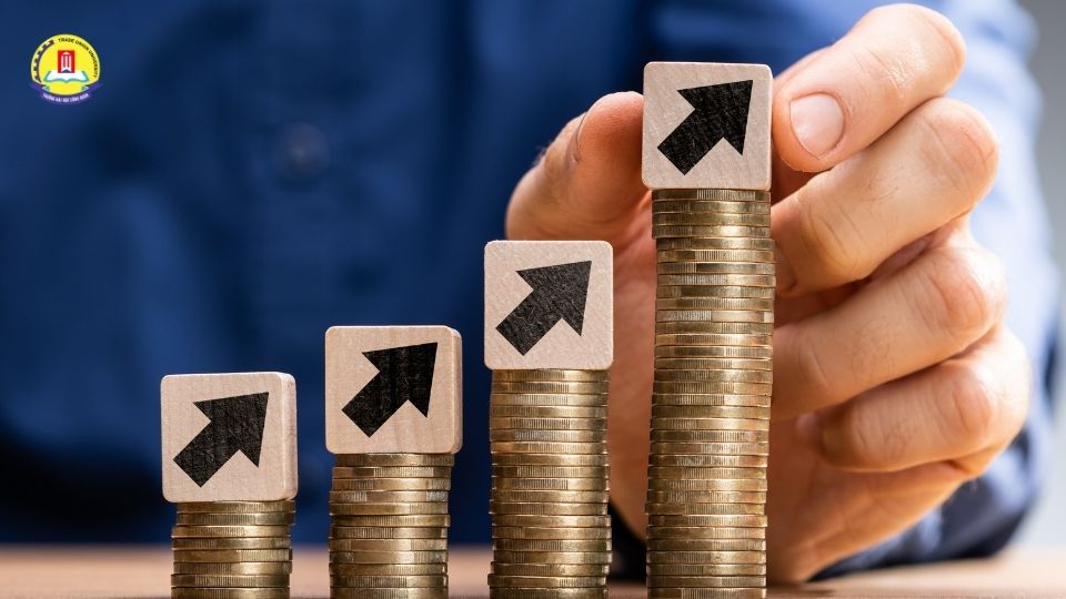 Ngành Việt Nam học sau này làm gì để có thu nhập hấp dẫn